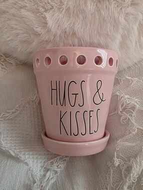 Rae Dunn Pink "HUGS & KISSES" Ceramic Planter